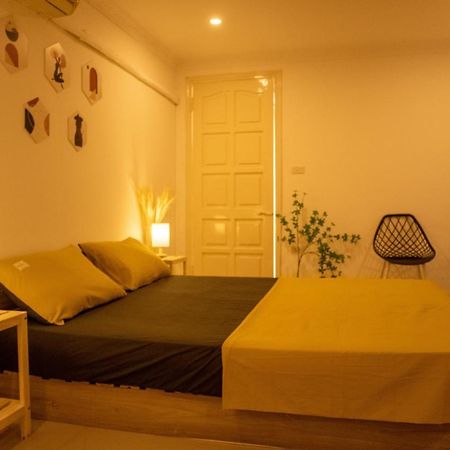 Homestay Pho Co Hanoi Buitenkant foto